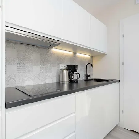 Eleganckie Apartamenty Blisko Plazy W Niechorzu Z Klimatyzacja W Salonie I Parkingiem By Noclegi Renters Niechorze Exterior photo
