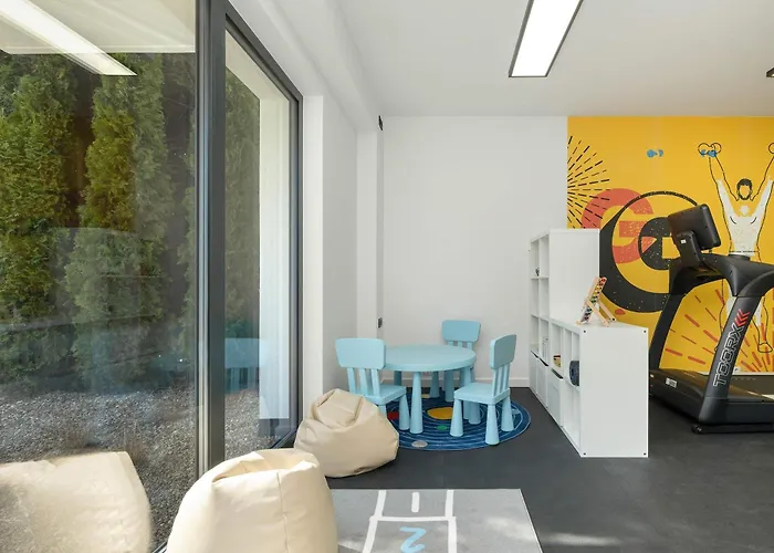 Eleganckie Apartamenty Blisko Plazy W Niechorzu Z Klimatyzacja W Salonie I Parkingiem By Noclegi Renters